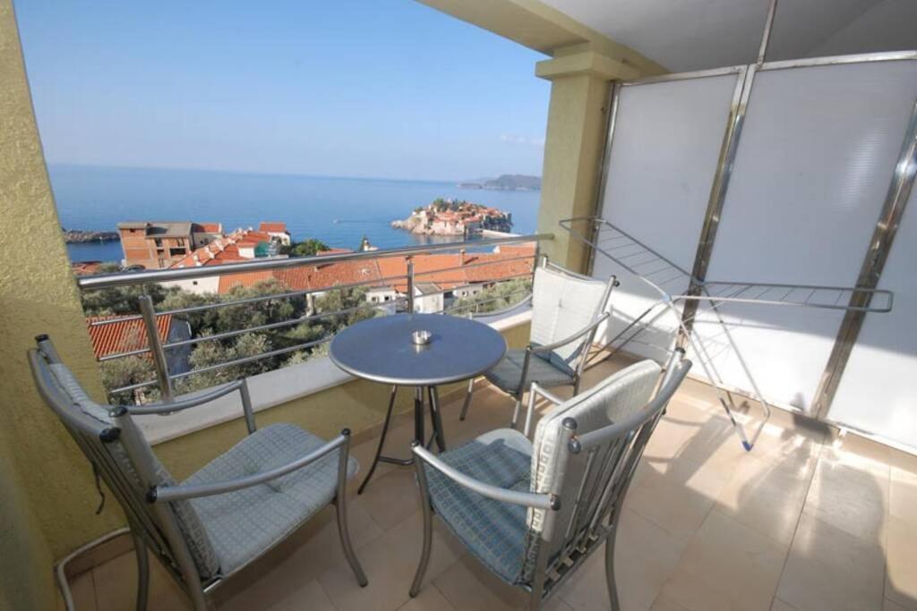 Bmv Room 2 With East Island View Светі-Стефан Екстер'єр фото